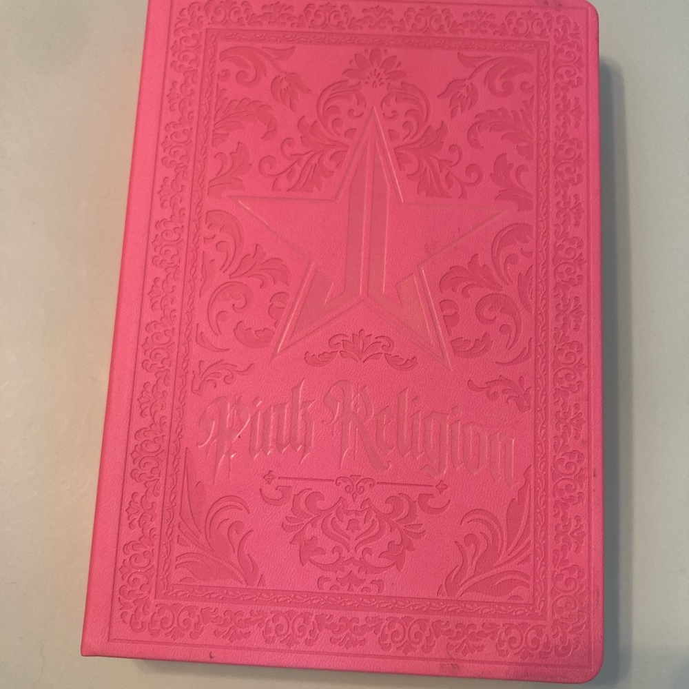 JSC PINK RELIGION PALETTE